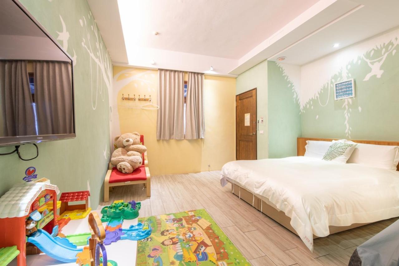 เยส วิลลา Apartment Yilan ภายนอก รูปภาพ