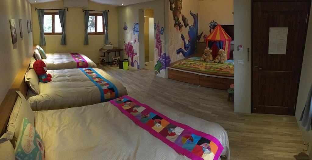 เยส วิลลา Apartment Yilan ภายนอก รูปภาพ