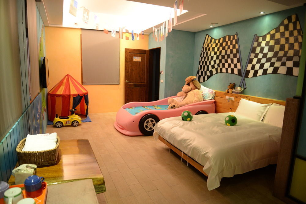 เยส วิลลา Apartment Yilan ภายนอก รูปภาพ